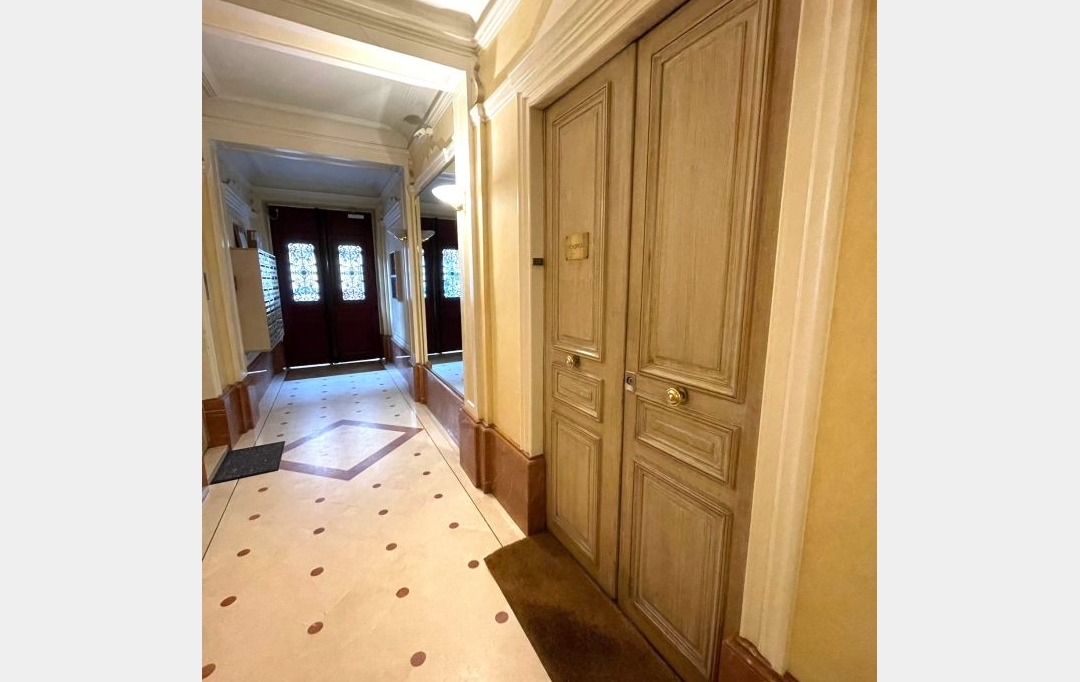 Annonces PARIS 7EME : Appartement | PARIS (75007) | 24 m2 | 275 000 € 